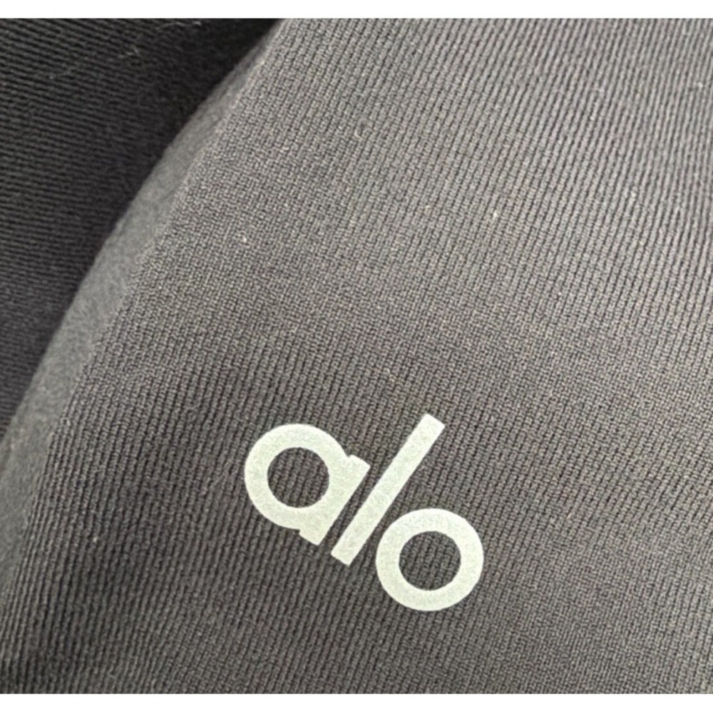 Alo Yoga Airbrush One And Done Bodysuit Black Womens Size S Jumpsuit NWT W8295R - Picture 10 of 11